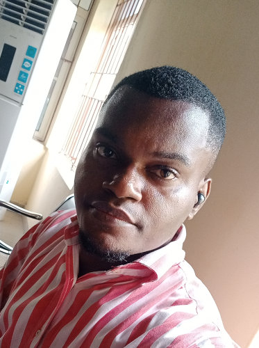 Ndubuisi Ollawa, a fullstack developer
